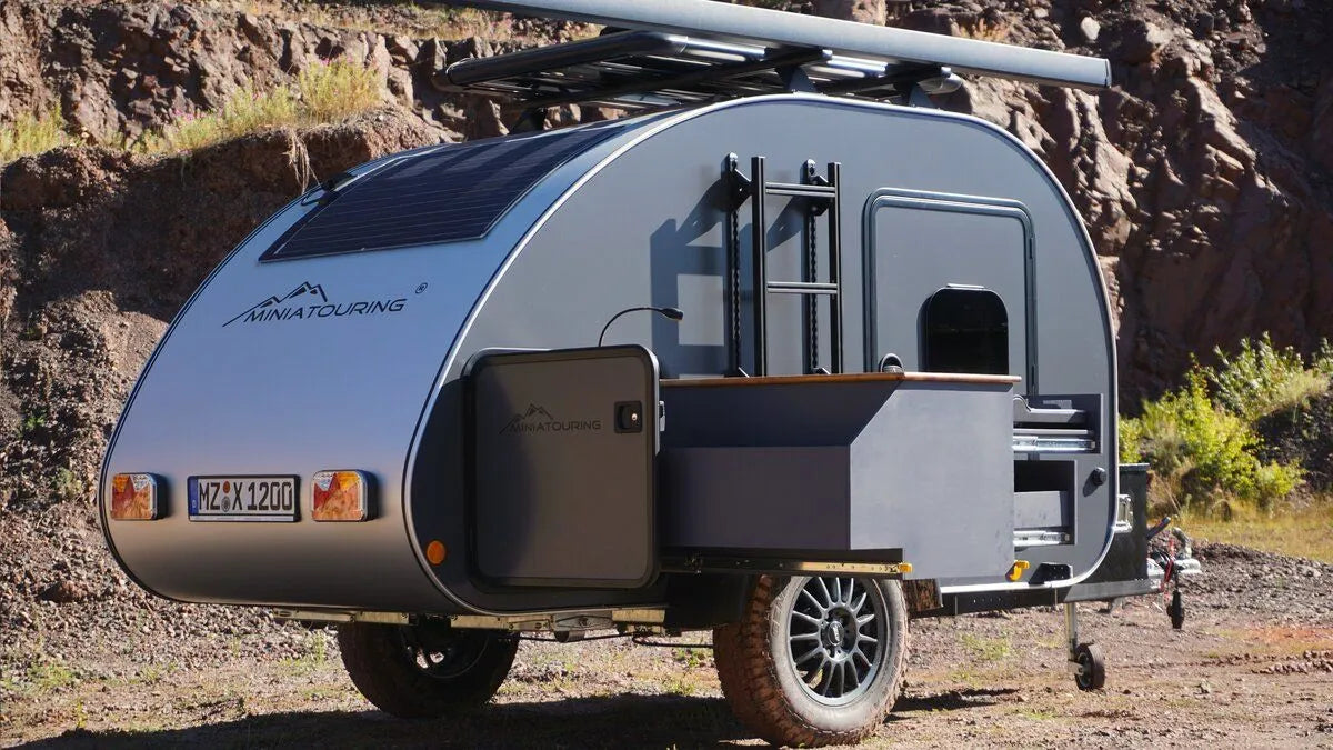 Mini caravane M22 – Ultra-compacte, légère et agile