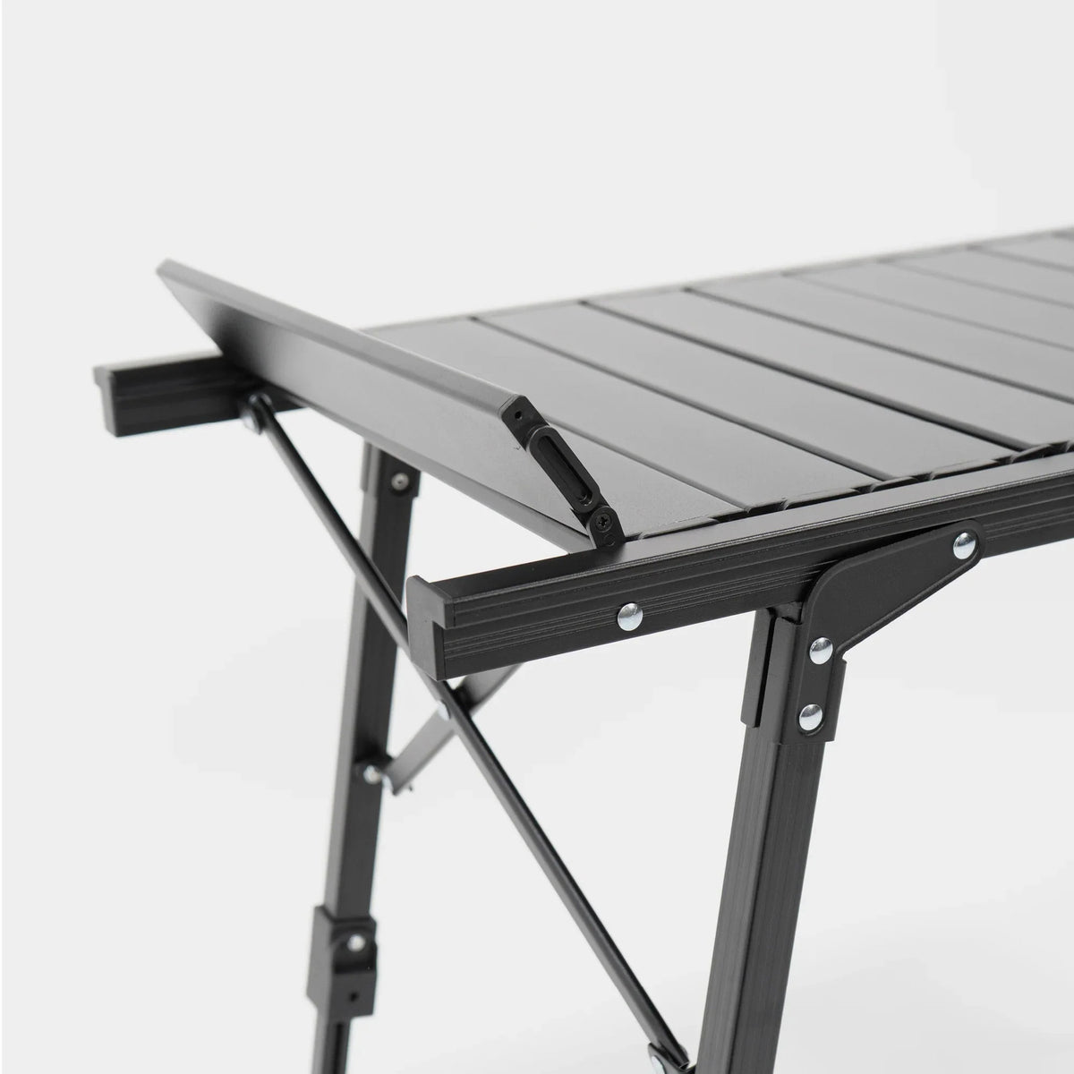 BOXIO TABLE