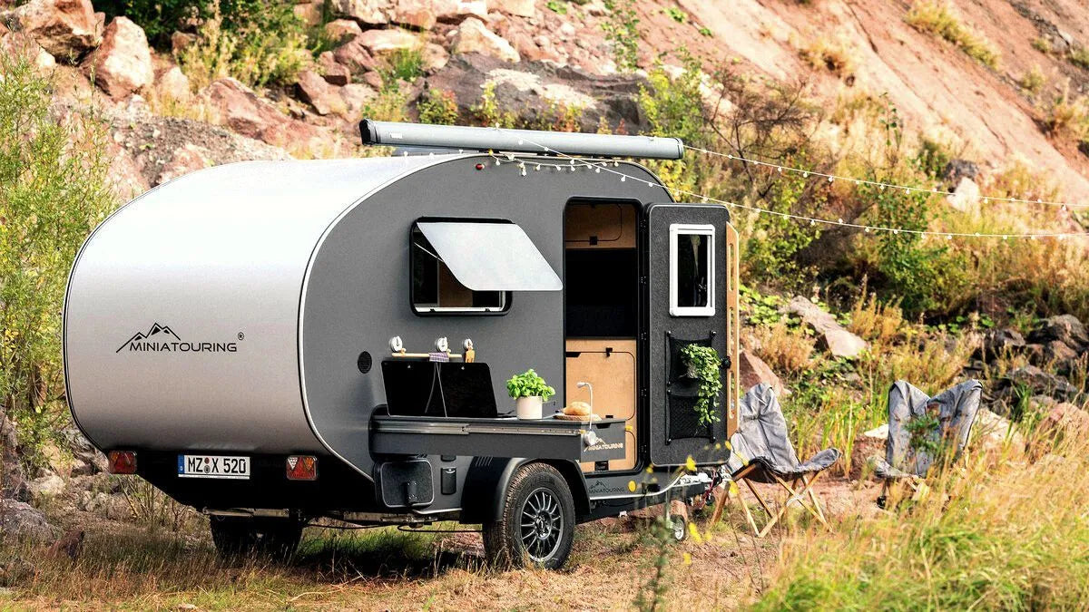 Mini caravane M24 – Compacte avec intérieur spacieux et confort