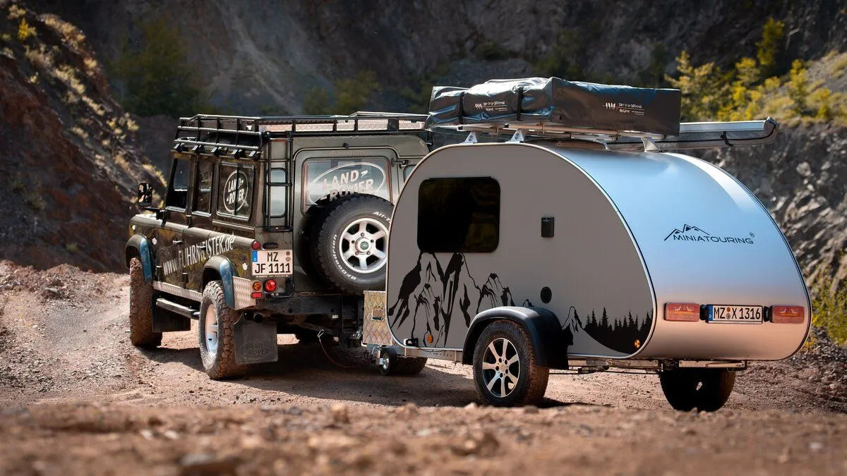 Mini caravane M22 – Ultra-compacte, légère et agile