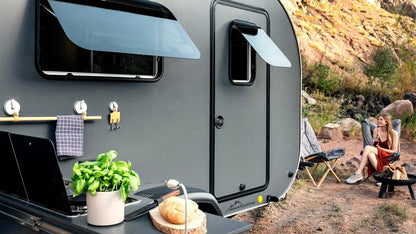 Mini caravane M24 – Compacte avec intérieur spacieux et confort