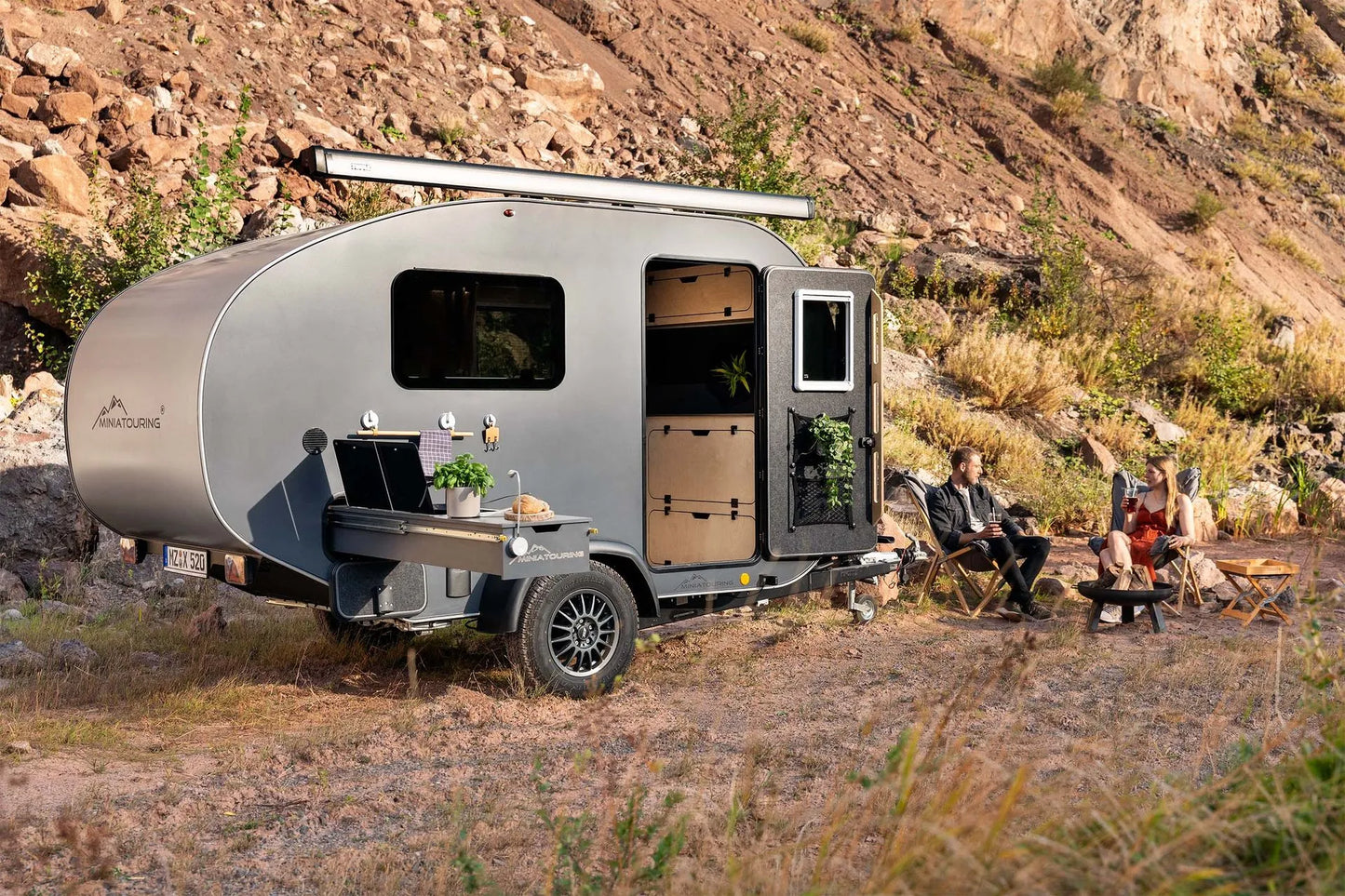 Mini caravane M24 – Compacte avec intérieur spacieux et confort